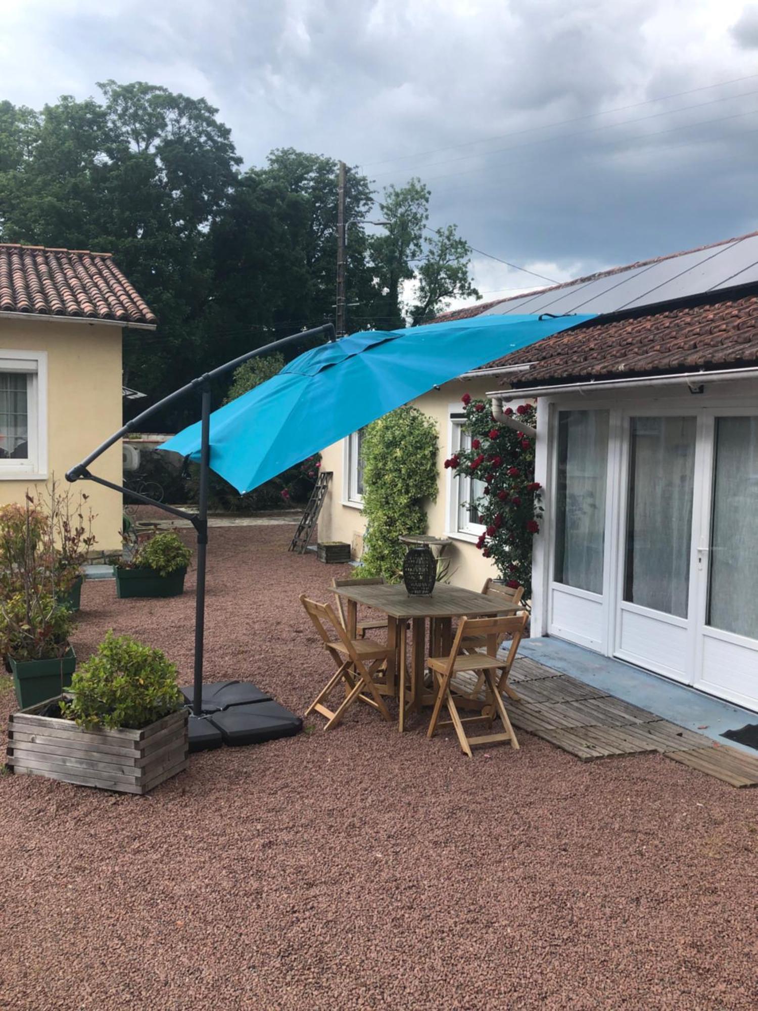 Charmante Maisonnette 2 Personnes Avec Wifi Surgeres Bagian luar foto